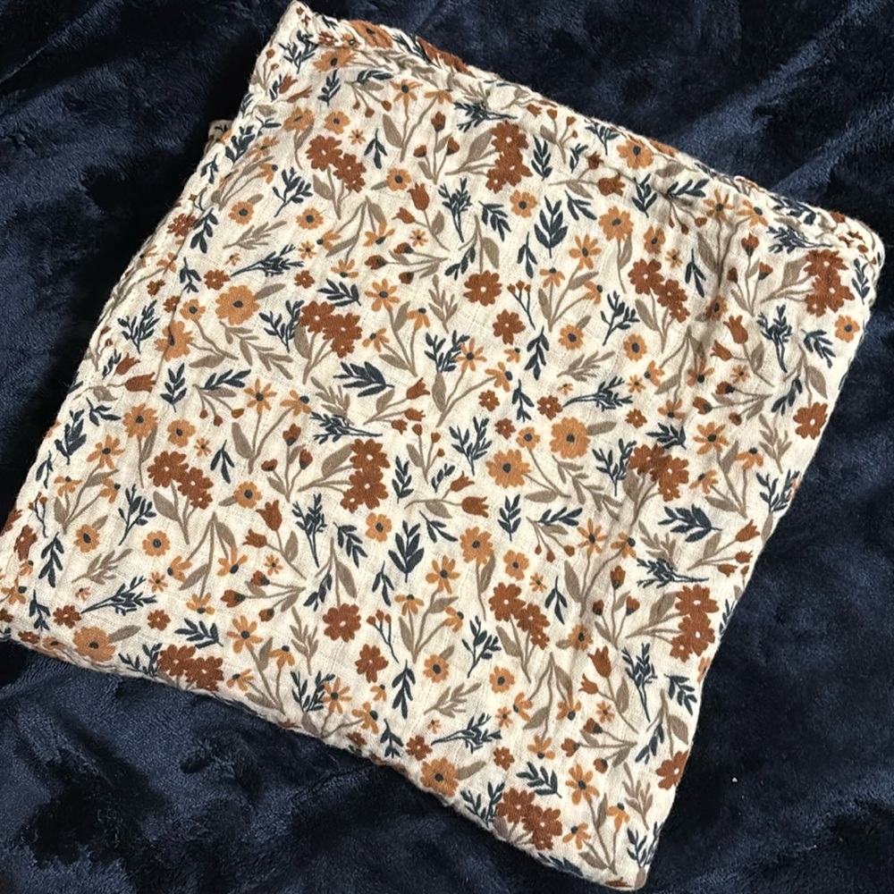SpearmintLove Muslin Swaddle, Harvest Floral